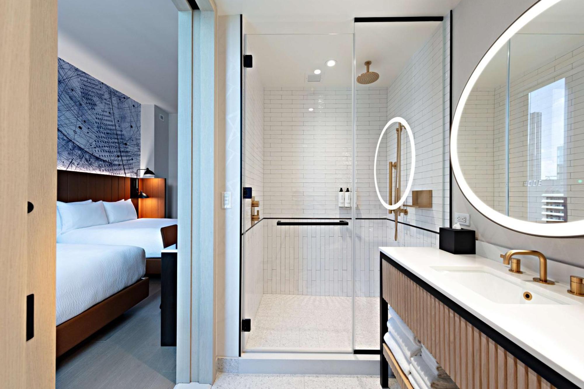 Queen Room Two Queen Beds